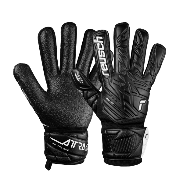 Reusch Attrakt Resist 5570615 7700 black 1
